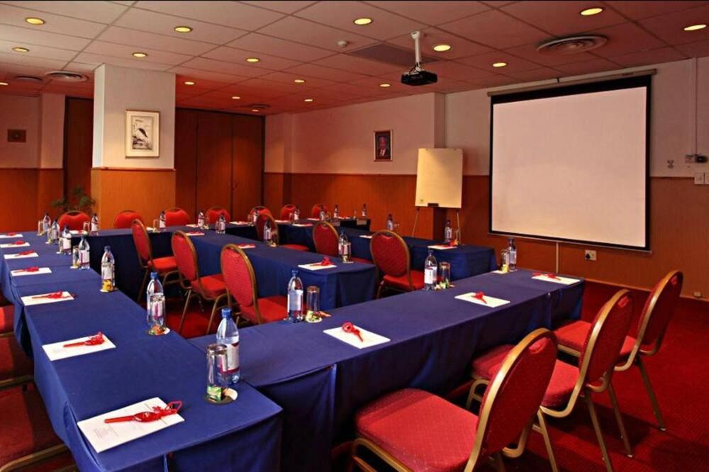 פרטוריה Arcadia Hotel מראה חיצוני תמונה